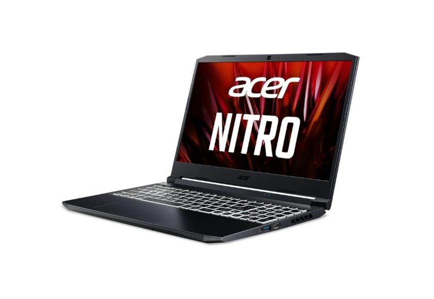 Acer Nitro5 15. F-HD 144HZ R5 5600H 16GB 512GB RTX3070 W11