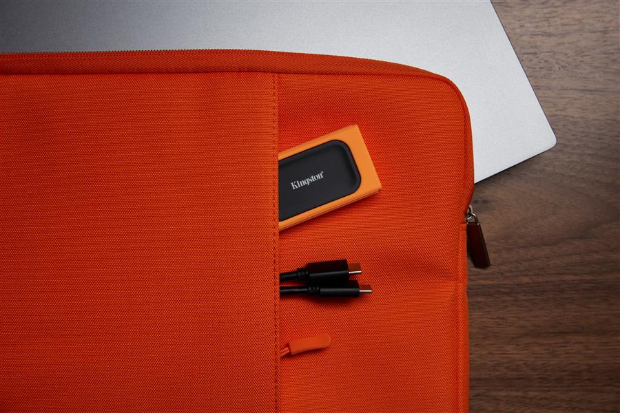 Kingston Technology 3 rubberen hoezen voor XS SSD: zwart, blauw, oranje