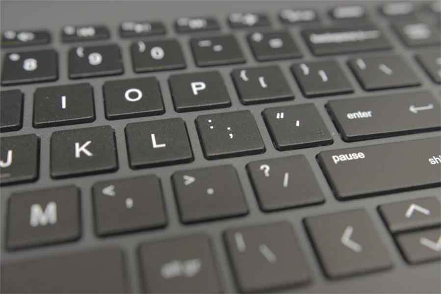 HP 250 G9 15.6 F-HD i5-1235U 8GB 256GB W11P - RESPRAYED