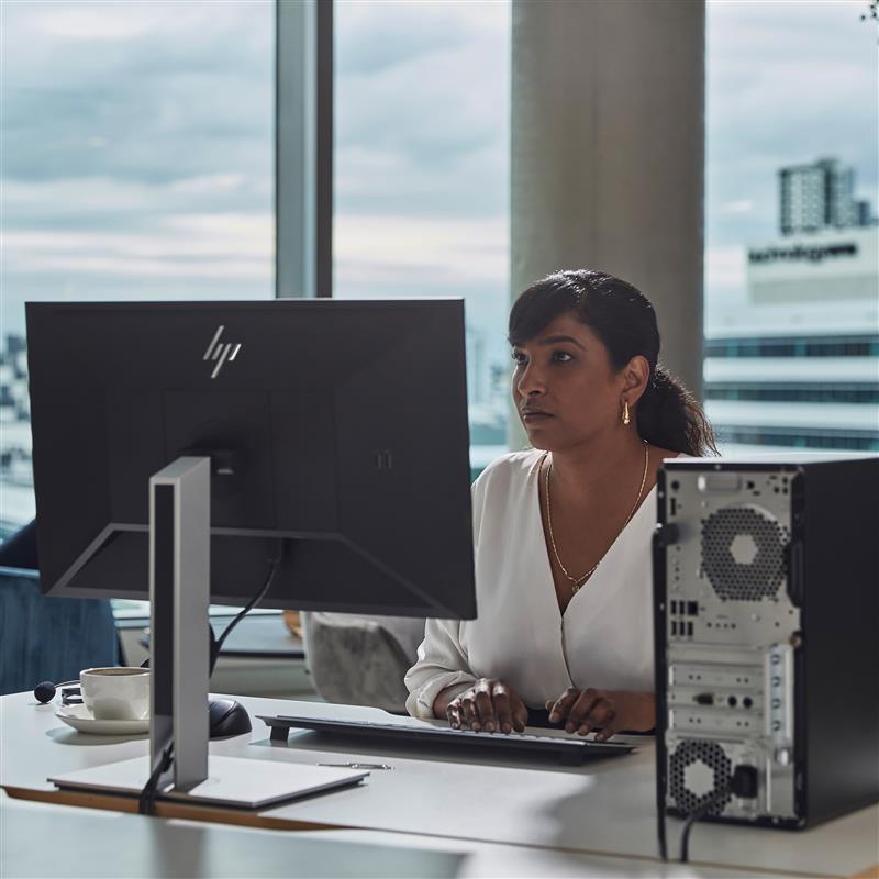 HP Pro Tower 400 G9 i3-12100 Intel® Core™ i3 16 GB DDR4-SDRAM 512 GB SSD Windows 11 Pro PC Zwart